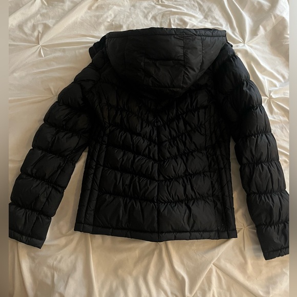Black Michael Kors down fill puffer jacket - Picture 2 of 3
